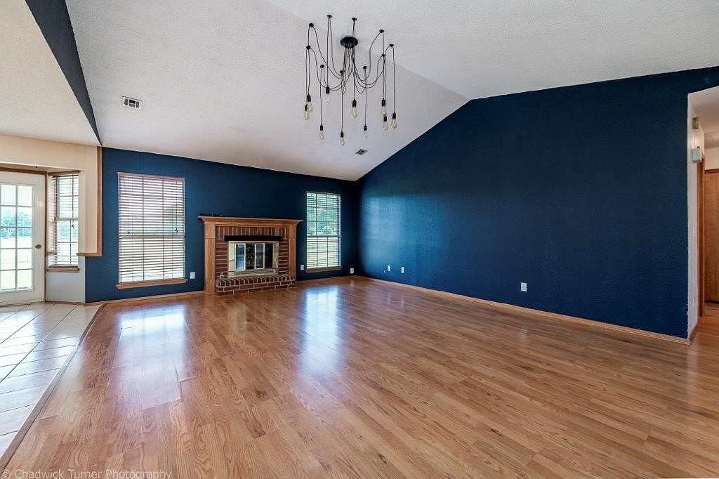1019 N 26th St - Photo 4 of 20