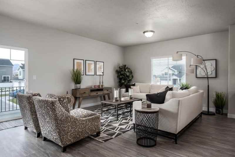 4218 W Frontier Park Ct - Photo 5 of 17