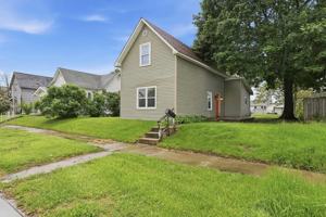 featured image of 2321 S A St
