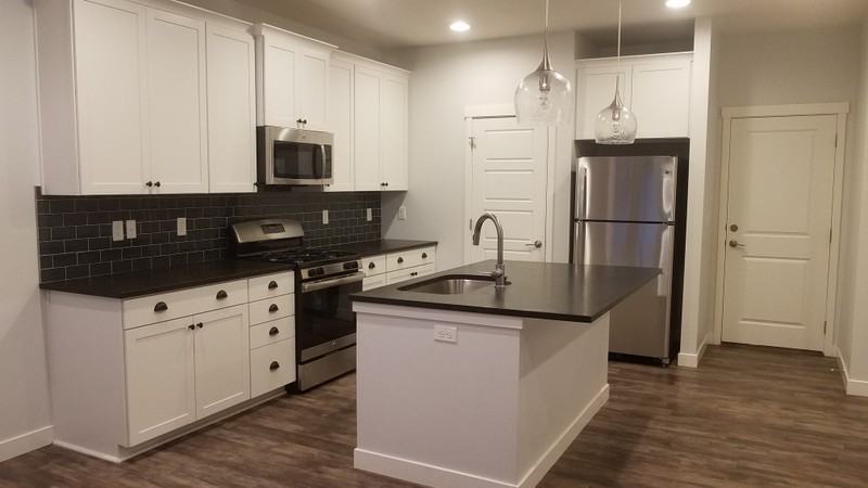 1199 W Jackson Ave #1 - Photo 2 of 17