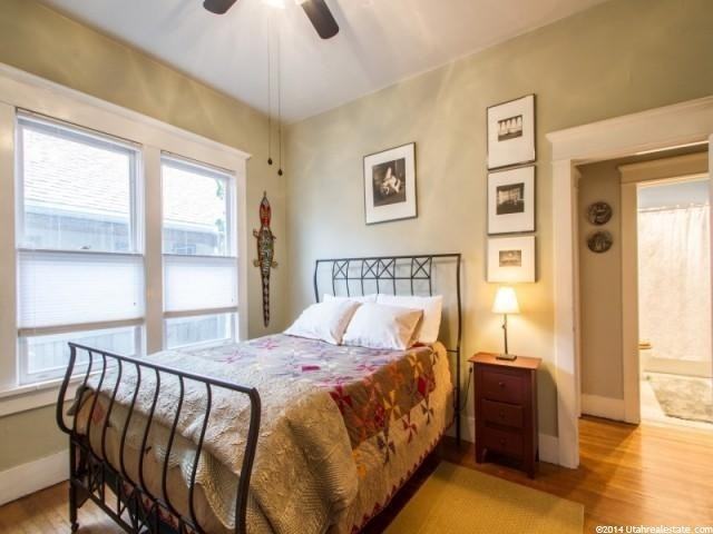 417 S Douglas St - Photo 2 of 7