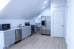 714 E Sandy Point Dr - Photo 1 of 1