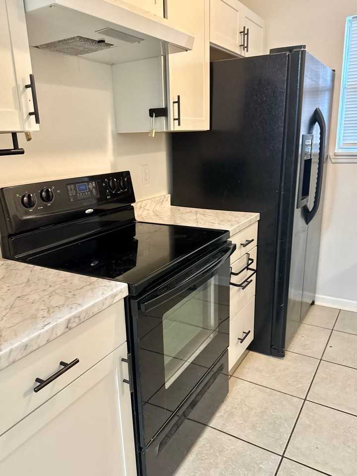 1522 Pepper Dr - Photo 4 of 5