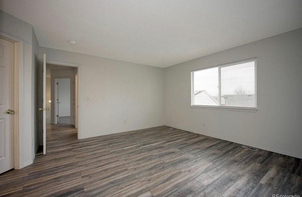 4925 Enid Way - Photo 7 of 20