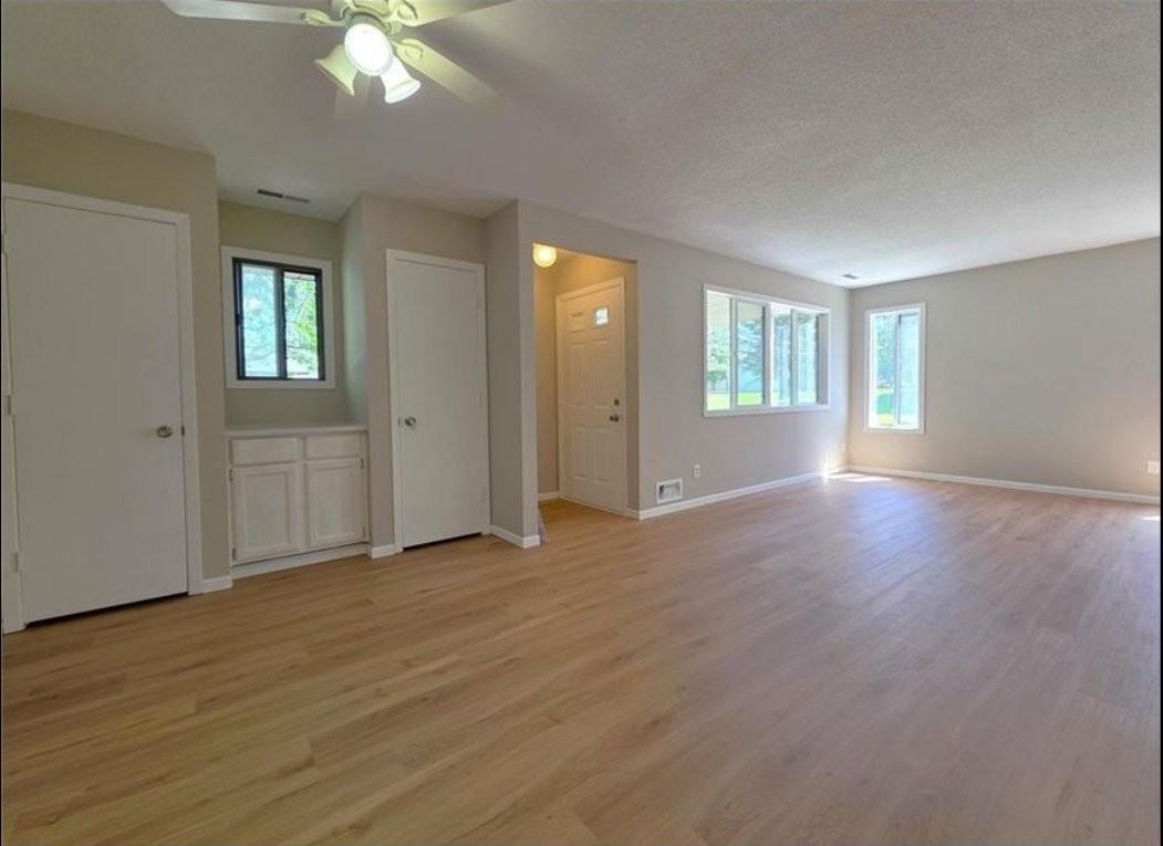 4710 Lenore Ln - Photo 6 of 19
