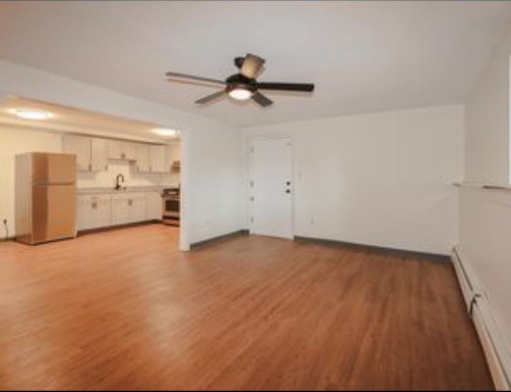 16 Tiffany Rd #4 - Photo 2 of 8