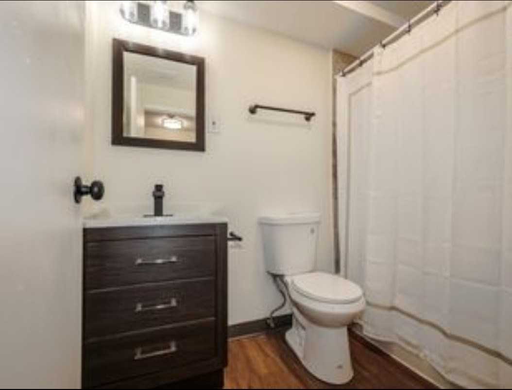 16 Tiffany Rd #4 - Photo 6 of 8
