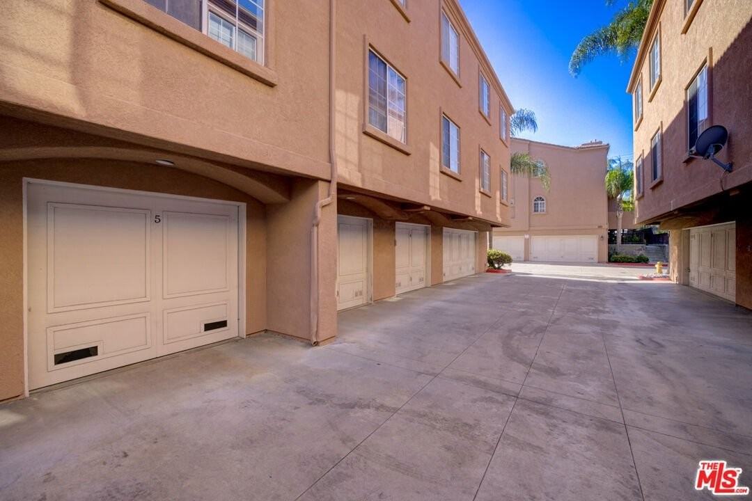 21838 S Vermont Ave #5 - Photo 3 of 20