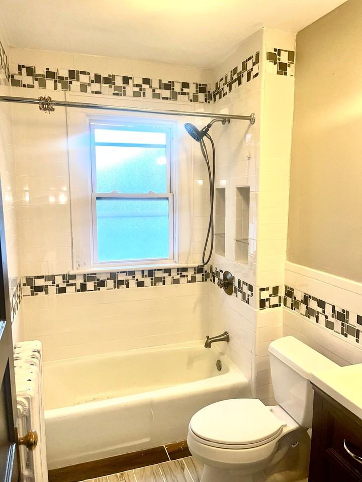 52 Catherine St - Photo 5 of 29