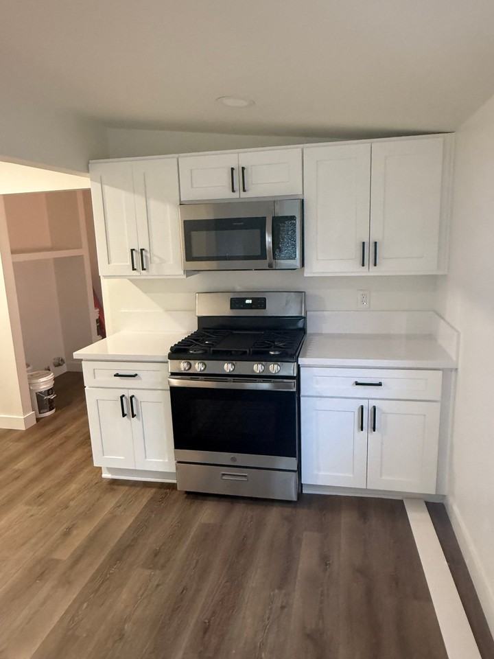 11151 Duncan Ave #11151 - Photo 7 of 24