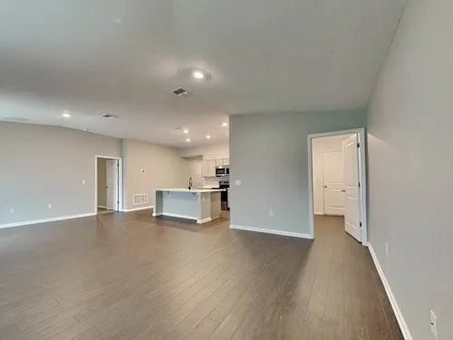 908 Caitlin Loop #2 - Photo 3 of 8
