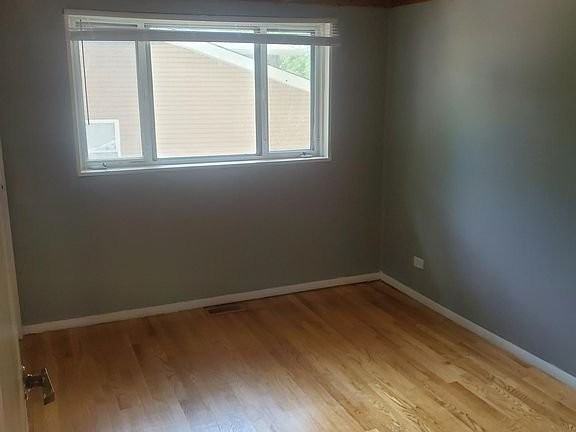 312 Winnebago St - Photo 3 of 12