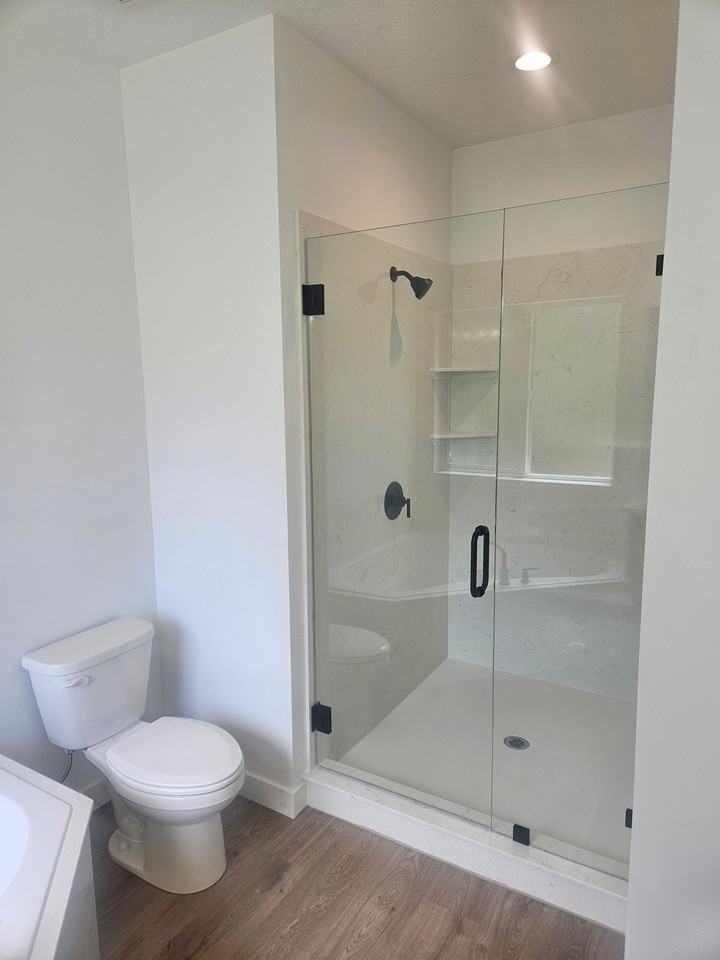 660 Lincoln Ave - Photo 7 of 17
