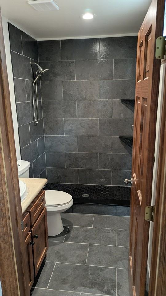 1003 Crystal River Rd - Photo 3 of 10