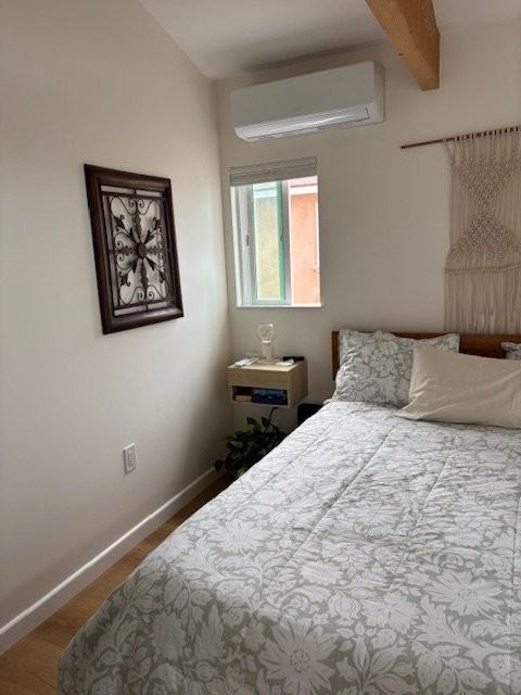 1630 Moreno St - Photo 3 of 9