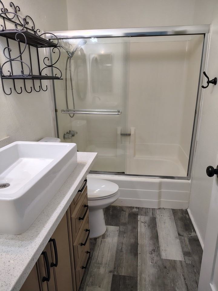 12650 Lakeshore Dr #158 - Photo 3 of 10
