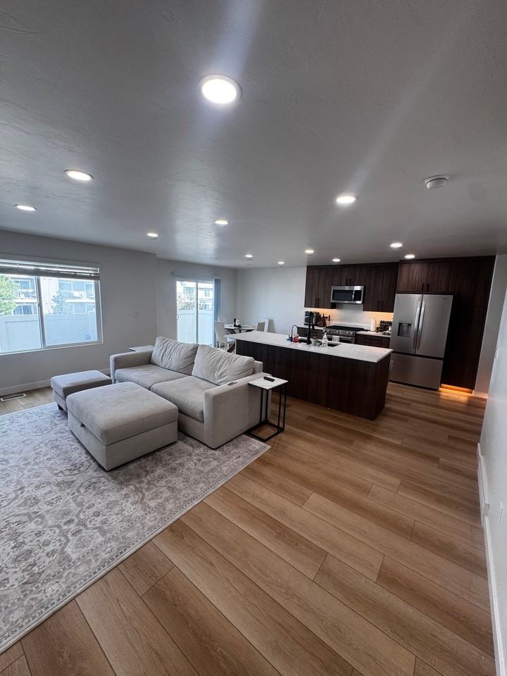15098 S Bright Stars Dr - Photo 3 of 6