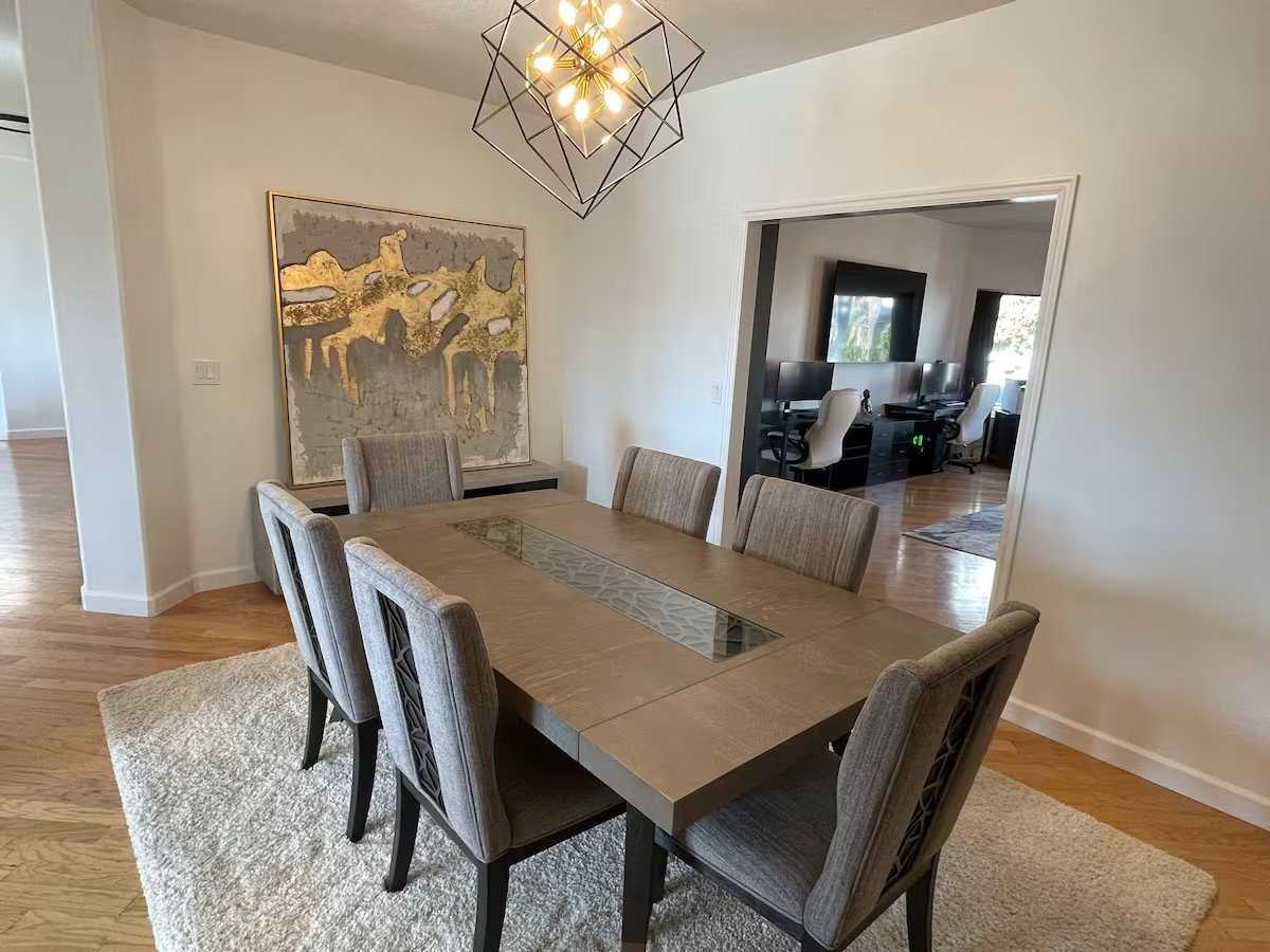 239 N Crestline Cir - Photo 5 of 13