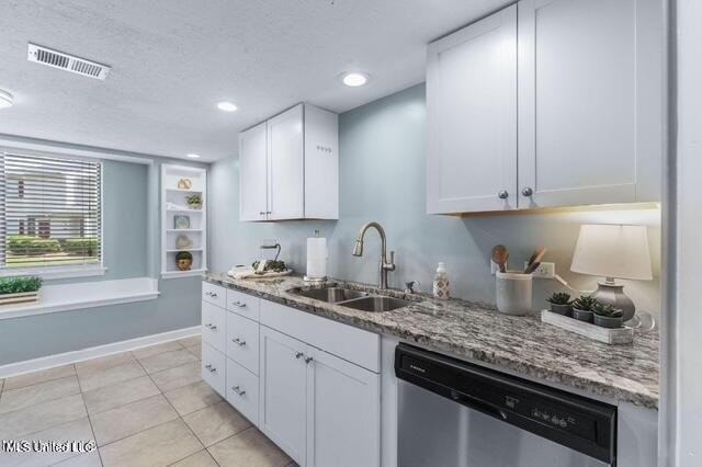 147 Lakebend Cir - Photo 2 of 9