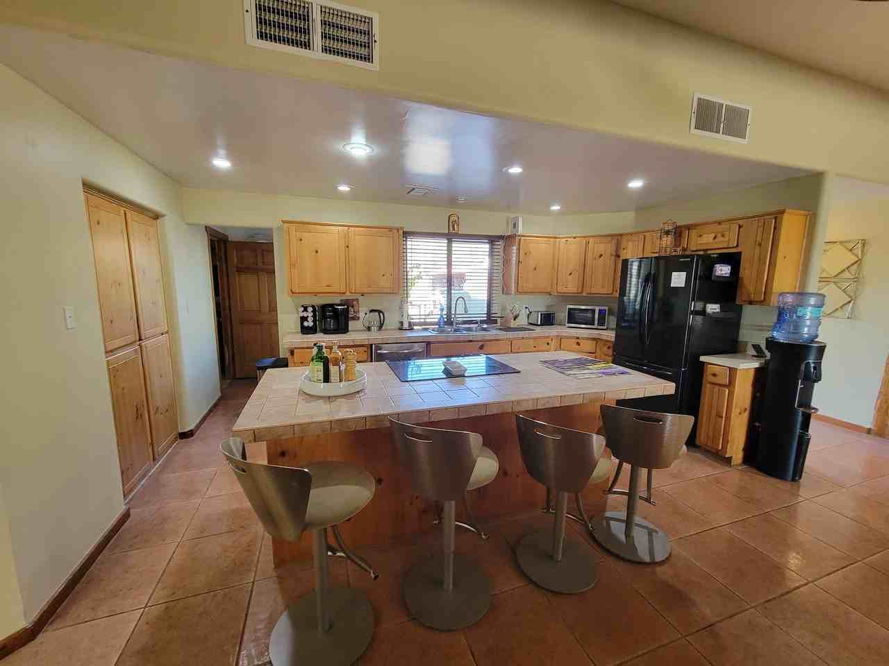 6105 E Lowden Rd - Photo 5 of 22