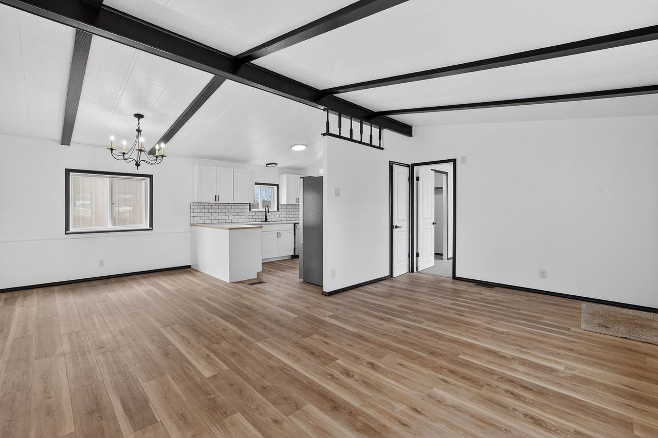 228 Mckinley St - Photo 2 of 20