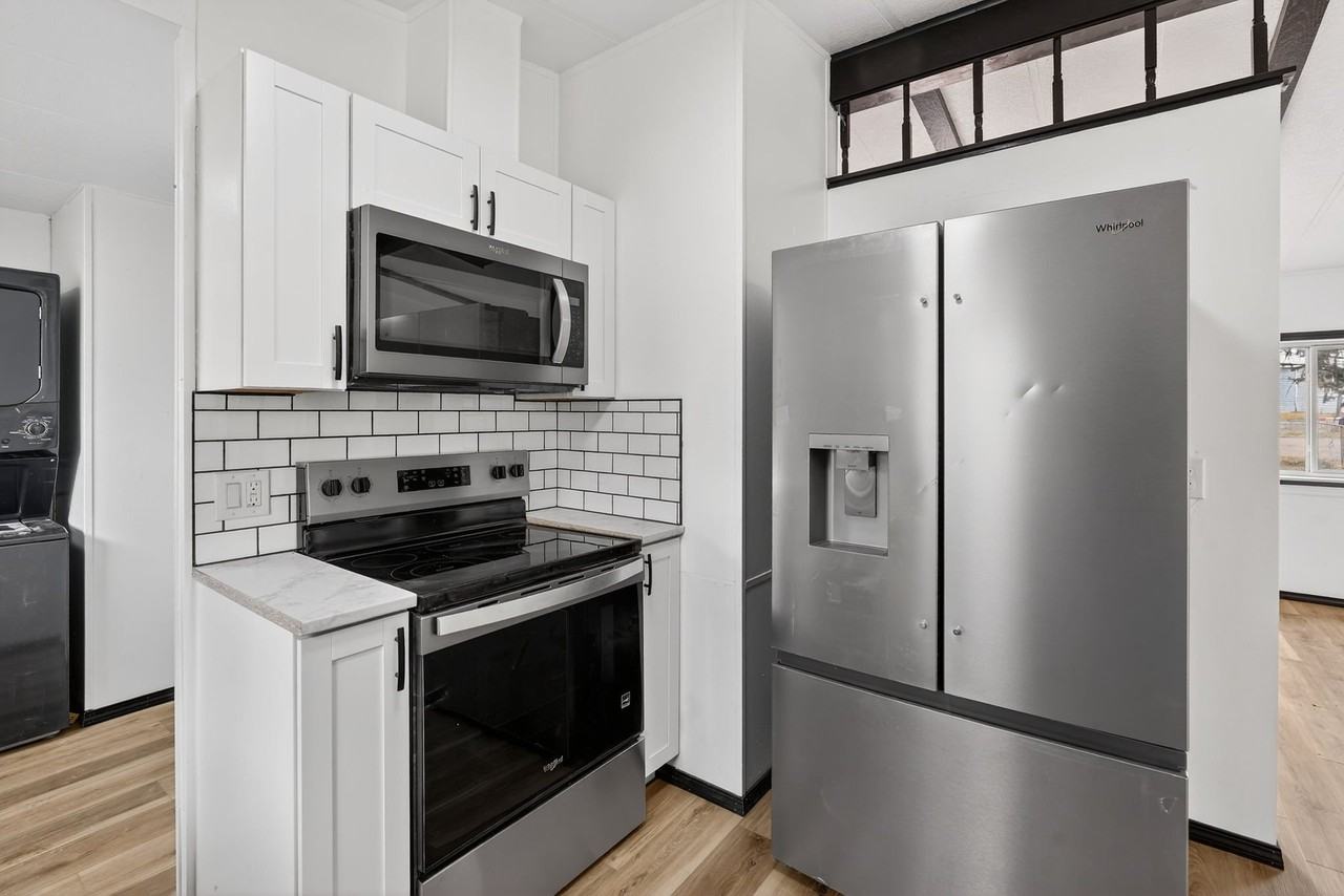 228 Mckinley St - Photo 7 of 20