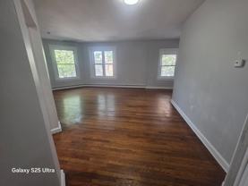 20 W Ross St #4 - Photo 1 of 1