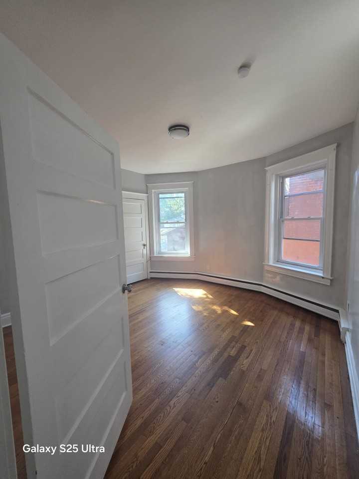 20 W Ross St #4 - Photo 7 of 10