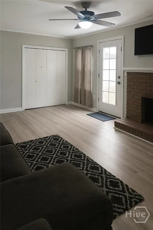 614 2nd St - Photo 3 of 15