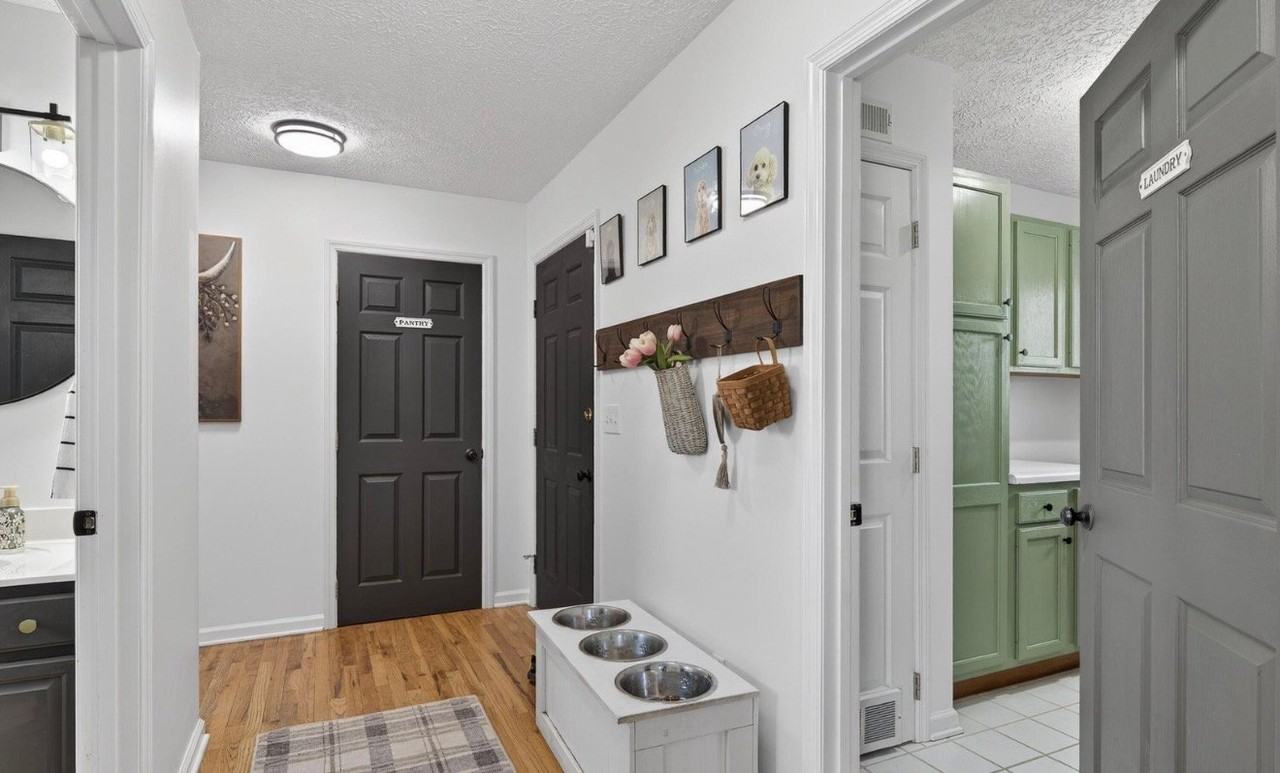 18459 John Ashley Dr - Photo 7 of 15