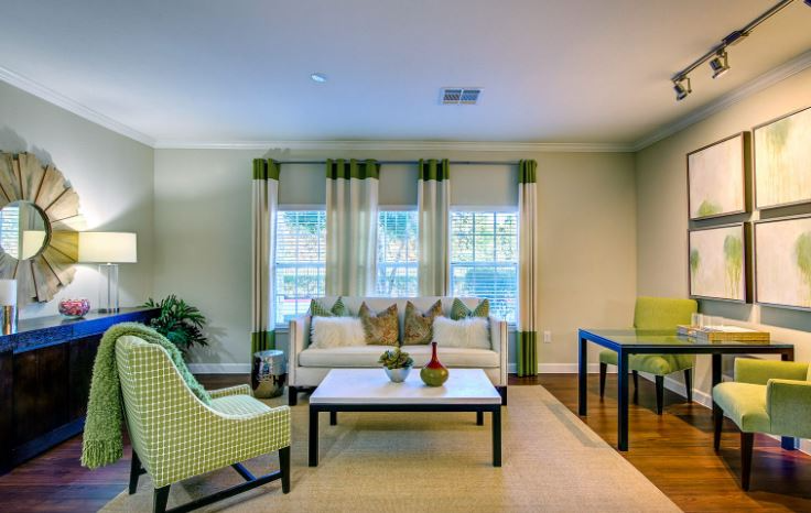 2951 N Loopwest - Photo 3 of 5