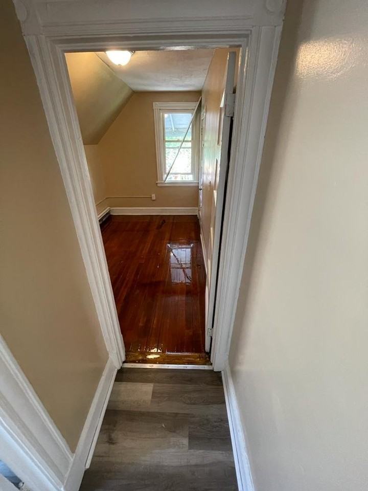 21 E Raymond St #3 - Photo 2 of 5