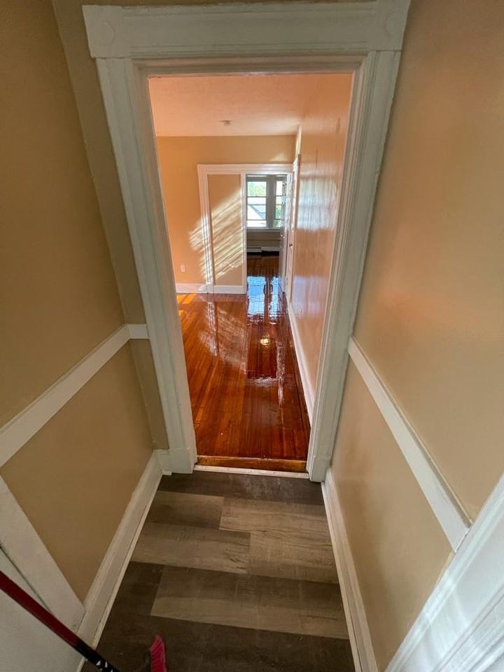 21 E Raymond St #3 - Photo 5 of 5