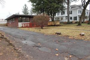 featured image of 1325 Union St #FRONT