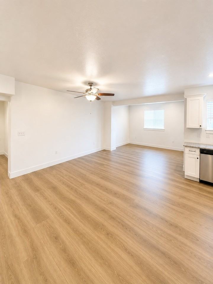 538 Nw - Photo 3 of 15