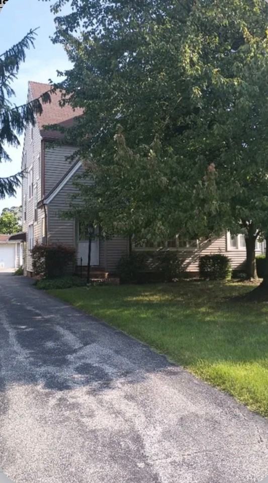 18523 Chagrin Blvd - Photo 4 of 13