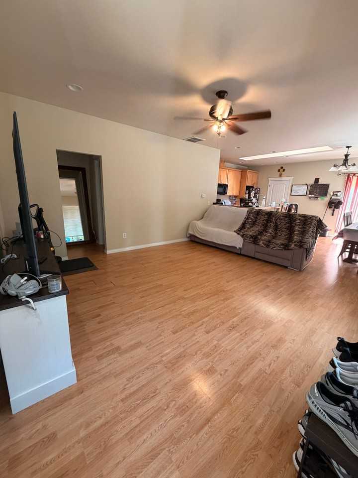 1430 Blaine Ave #A - Photo 7 of 16