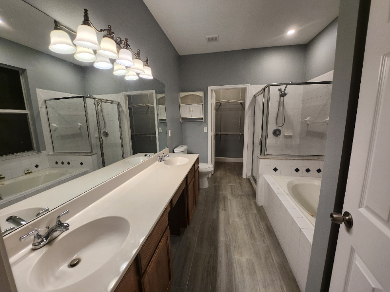 8365 104th Ct - Photo 3 of 24