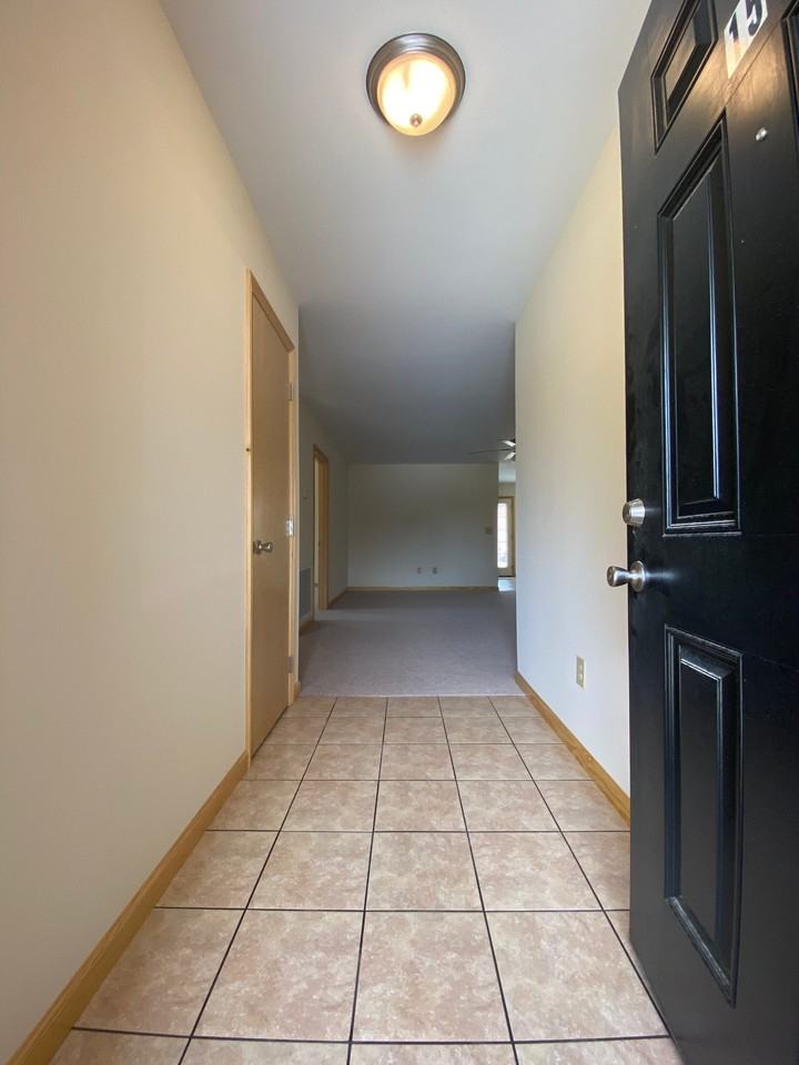145 Parker Ridge Rd - Photo 2 of 11