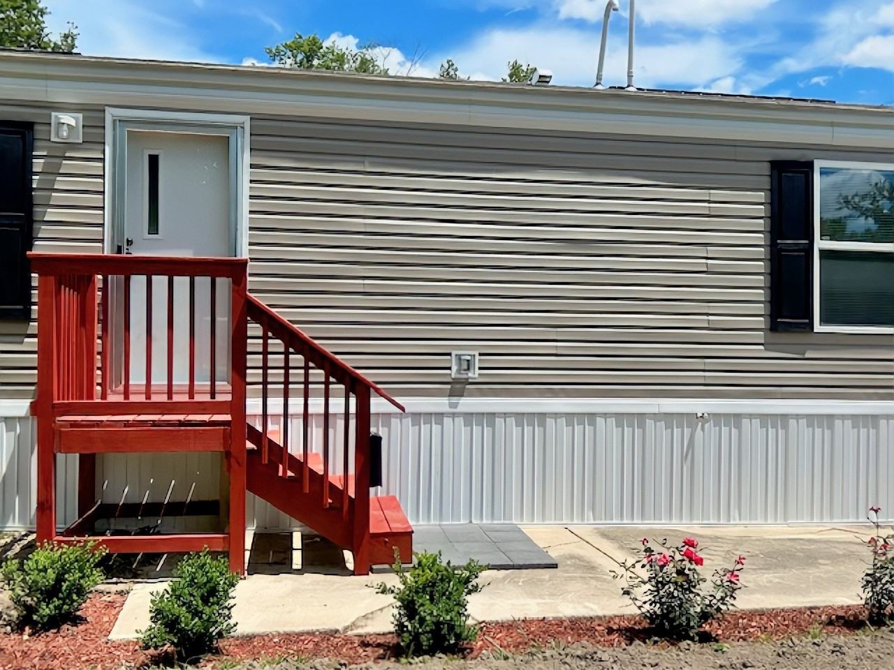 15 Deerwood Park - Photo 5 of 16