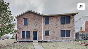 featured image of 4329 Apple Dr