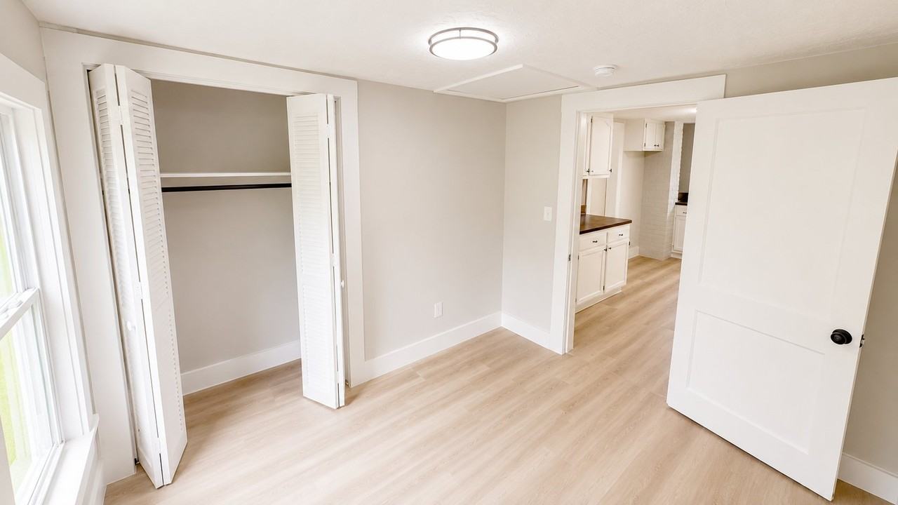 524 Cedarbrook Rd - Photo 6 of 10