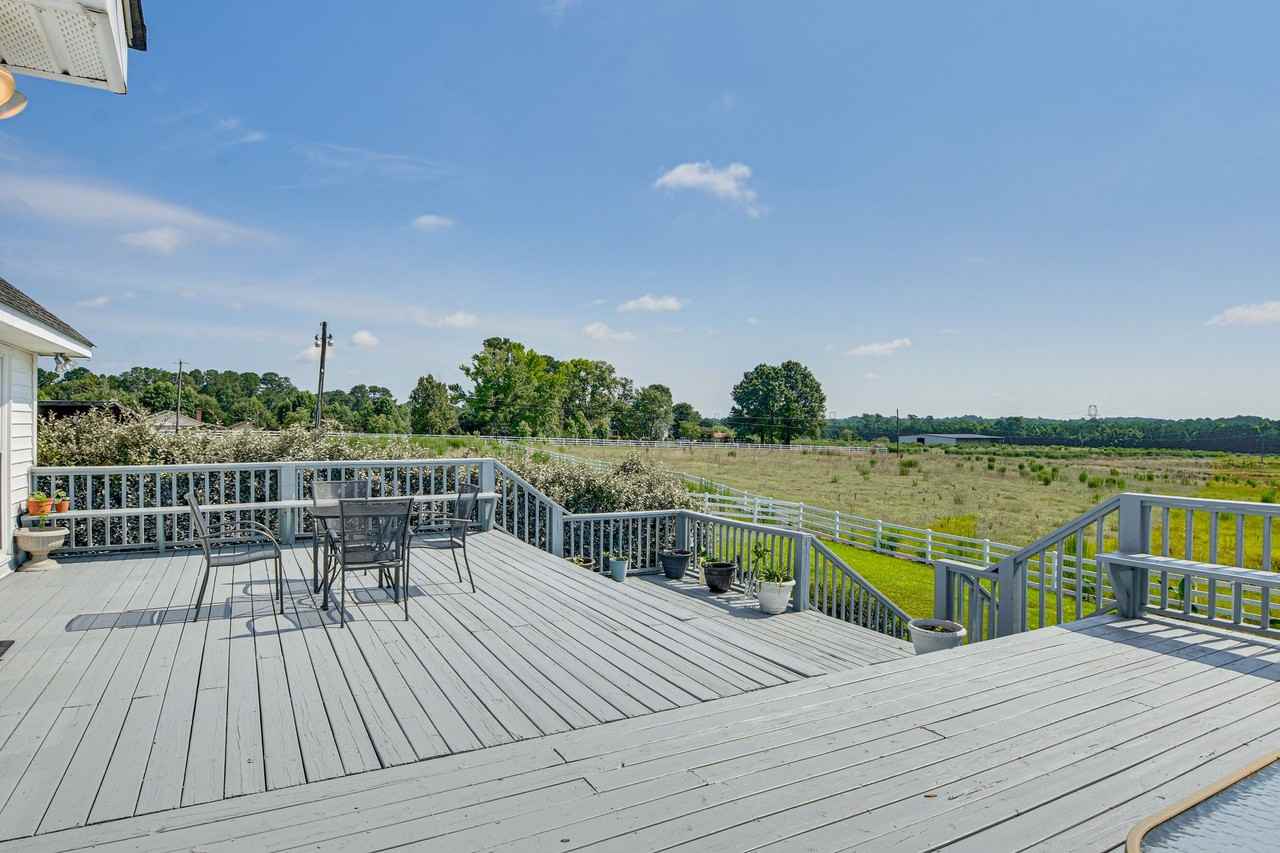 195 Williams Rd - Photo 3 of 20