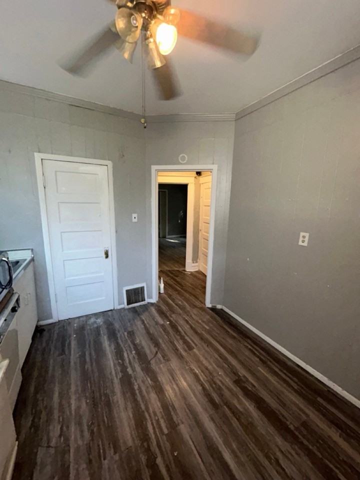 2831 Abner Pl - Photo 4 of 15