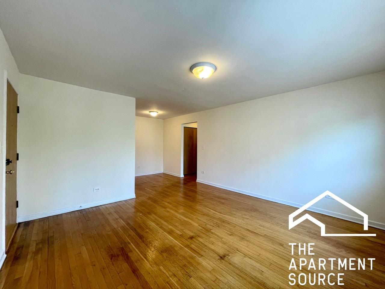 6002 N Kenmore Ave #202 - Photo 4 of 15