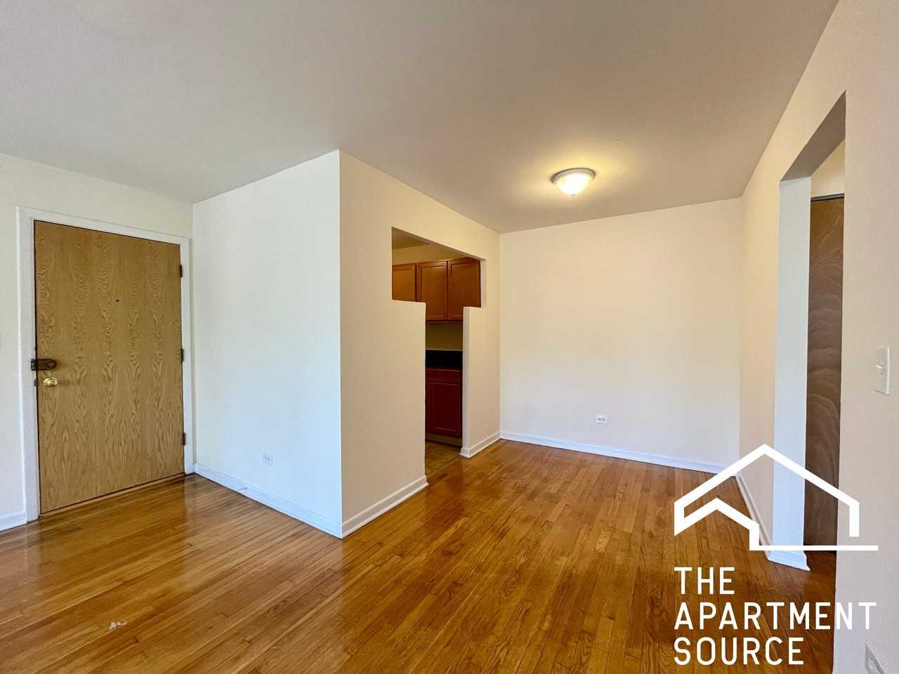 6002 N Kenmore Ave #202 - Photo 7 of 15