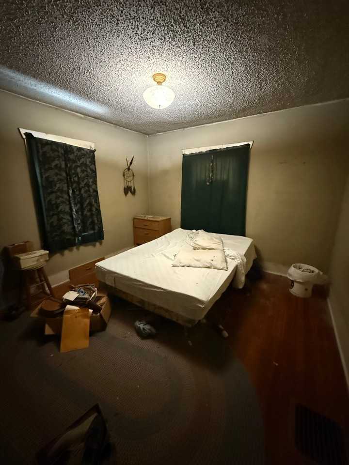 2081 N College St - Photo 7 of 16