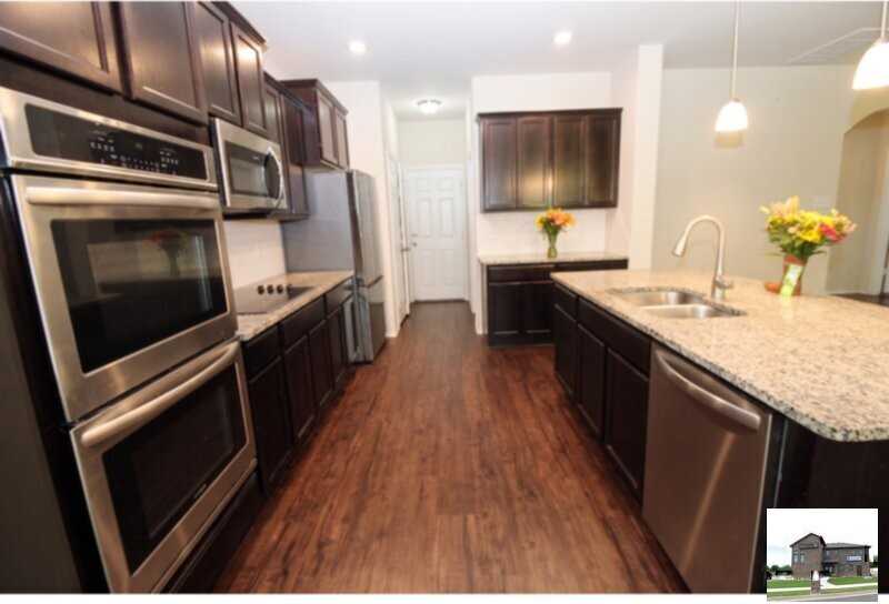 1202 Stonewall Rdg - Photo 3 of 50