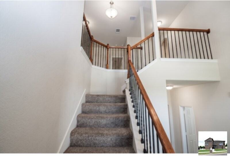 1202 Stonewall Rdg - Photo 6 of 50