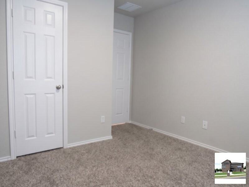 1210 Lindsey Dr - Photo 7 of 19